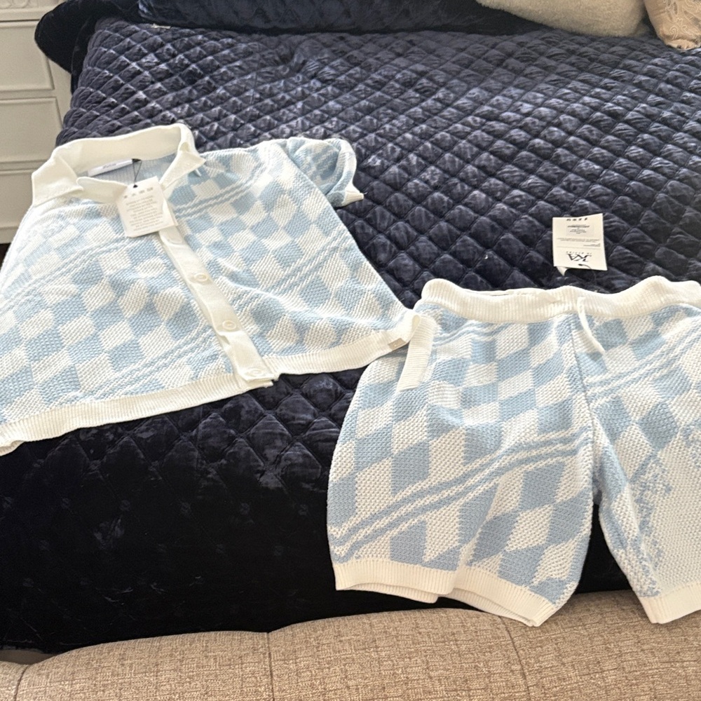 Blue and White mens 2 piece shirt set 🔥🔥